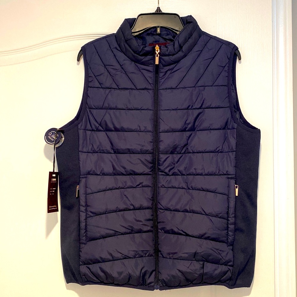 NWT Woman - Cisono Vest